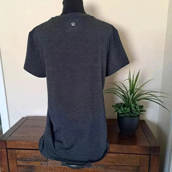 New! Tuff Athletics Active Top XXL Soft Dark Grey Seamless Stretch T-shirt - Picture 6 of 13